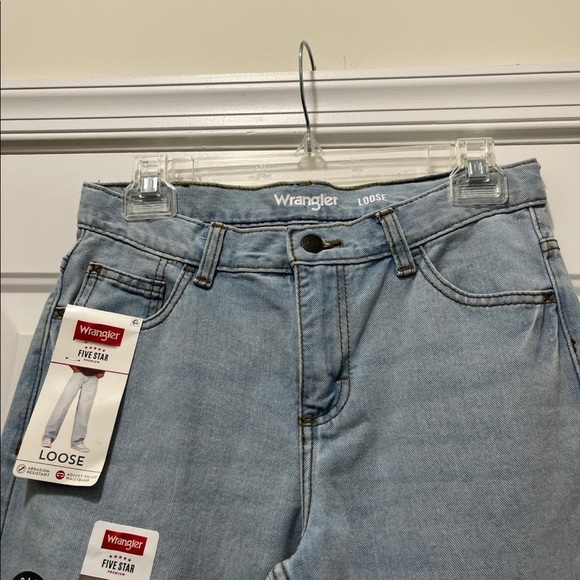 Wrangler 5 Star Boys Husky Jeans Loose Fit - Picture 2 of 4